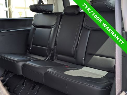 Certified 2025 Ford Expedition Max Platinum w/ Driver's Package AWD/4WD image 17