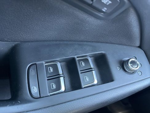 Used 2014 Audi Q5 2.0T Premium Plus w/ Premium Plus Package image 23