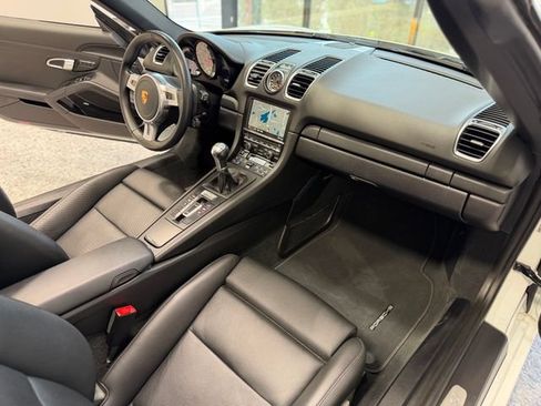 Used 2015 Porsche Boxster S RWD image 26