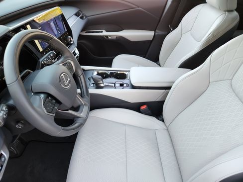 New 2025 Lexus RX 350 Premium Plus image 9