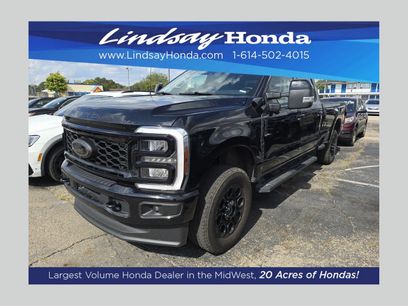 Used 2025 Ford F350 Lariat w/ Black Appearance Package
