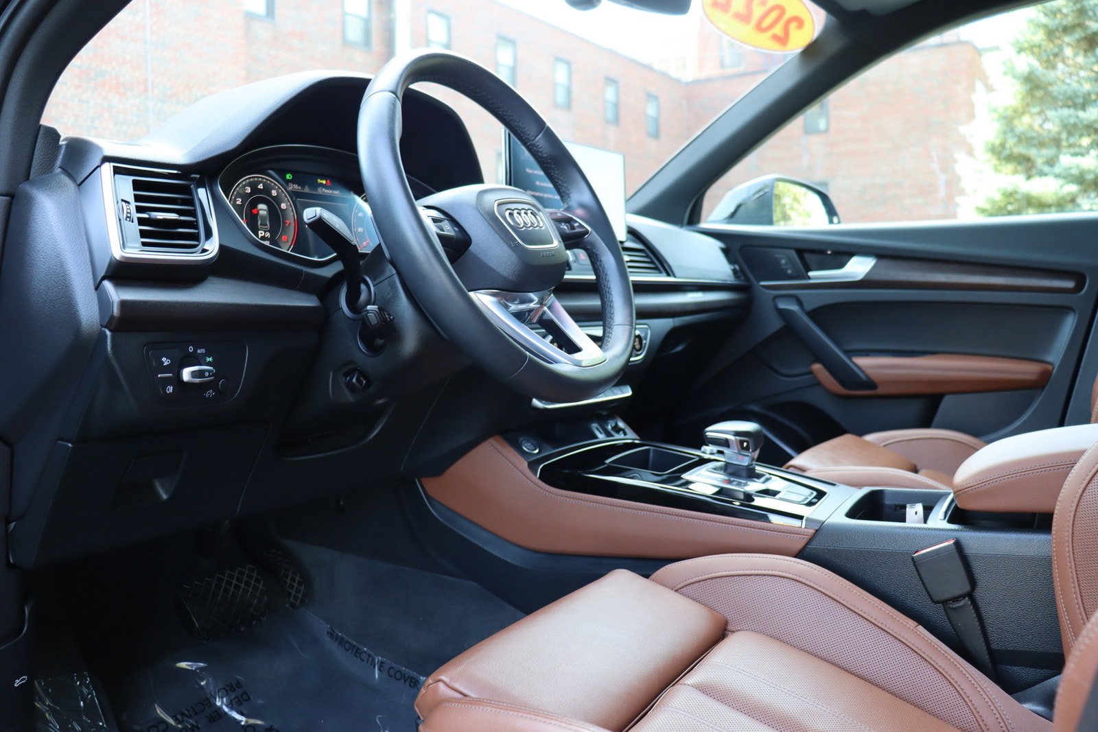 Used 2022 Audi Q5 2.0T Premium Plus w/ Premium Plus Package AWD/4WD image 10