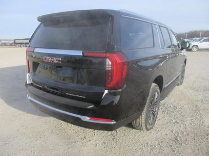 New 2026 GMC Yukon XL Elevation w/ Elevation Premium Package