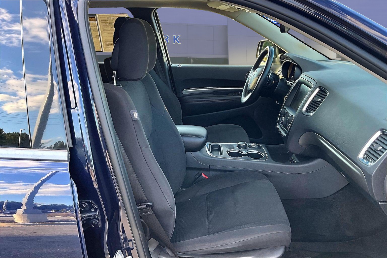 Used 2017 Dodge Durango SXT w/ Quick Order Package 23B AWD/4WD image 30