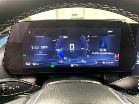 Used 2025 Chevrolet Equinox EV LT w/ Convenience Package image 25