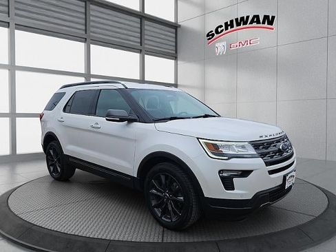 Used 2019 Ford Explorer XLT w/ Equipment Group 202A image 1