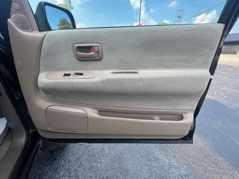 Used 1998 Toyota T100 SR5 image 52
