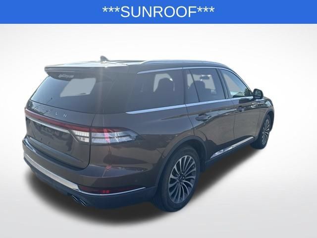 Used 2022 Lincoln Aviator Reserve w/ Equipment Group 201A AWD/4WD image 6