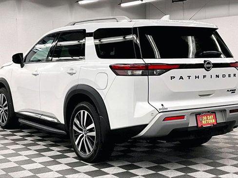New 2025 Nissan Pathfinder Platinum w/ Lighting Package (N93) image 3
