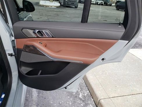 New 2026 BMW X5 xDrive50e w/ M Sport Package image 16