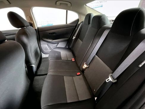 Used 2025 Nissan Sentra SV FWD image 21