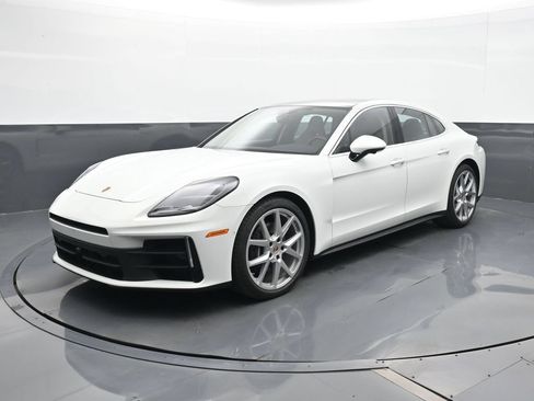 Certified 2026 Porsche Panamera w/ Premium Package RWD image 1