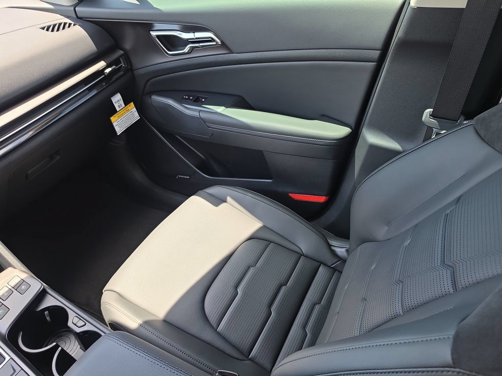 New 2027 Kia Sportage SX FWD image 16