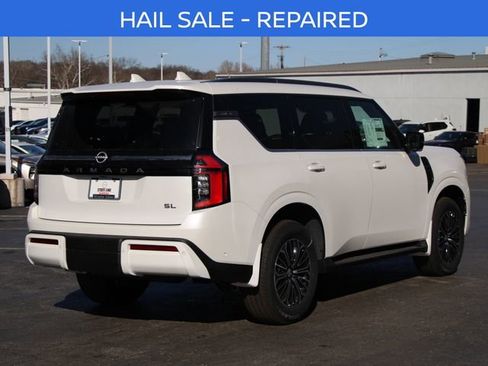 New 2026 Nissan Armada SL w/ Captain's Chari Seat Package AWD/4WD image 9