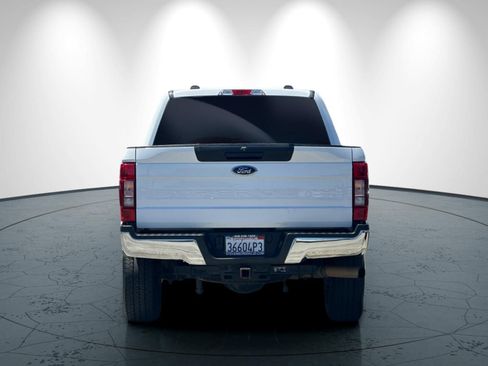 Used 2022 Ford F250 XLT AWD/4WD image 5