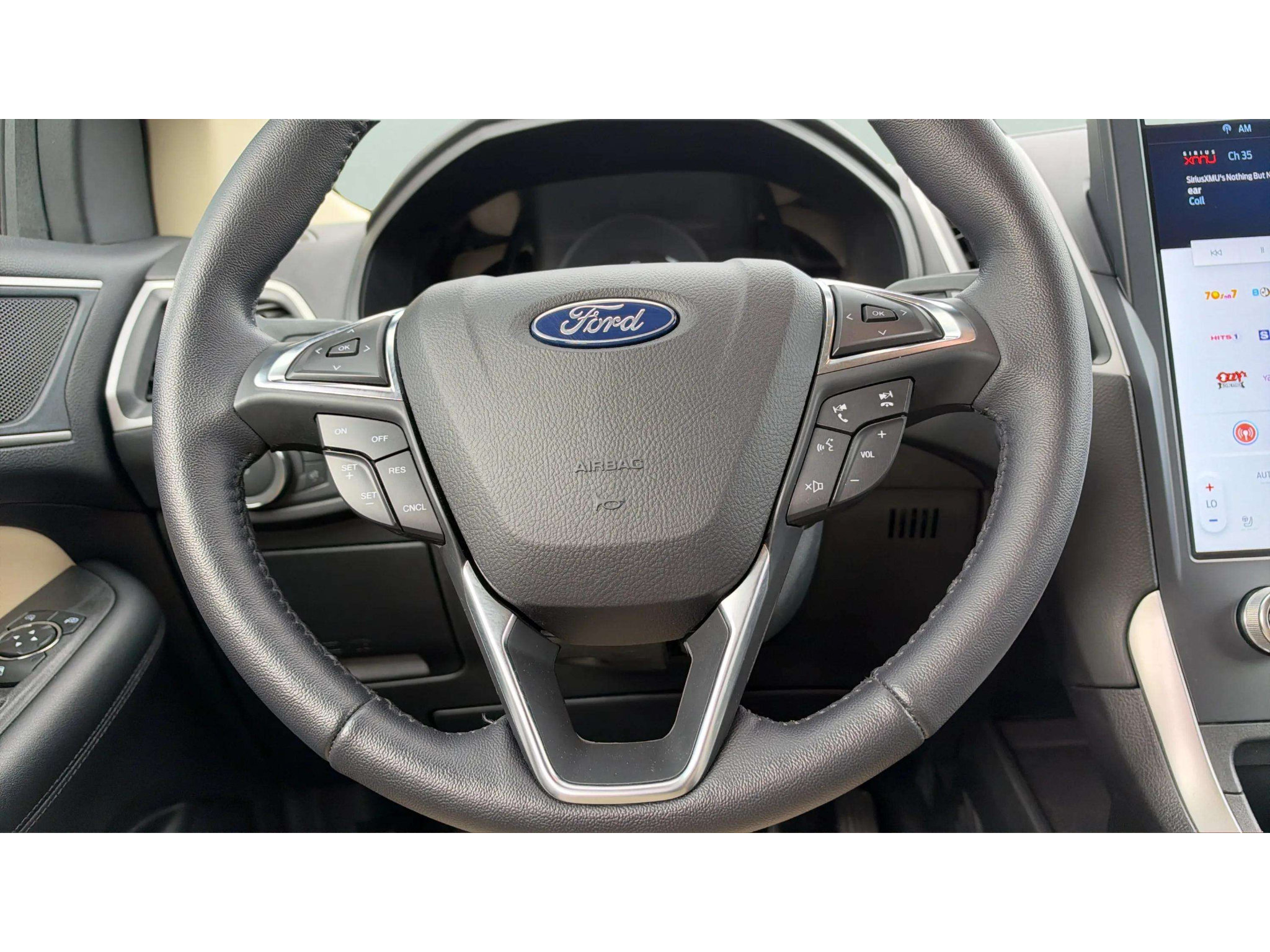 Used 2023 Ford Edge SEL w/ Convenience Package AWD/4WD image 14