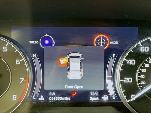 Used 2021 Acura RDX SH-AWD image 19