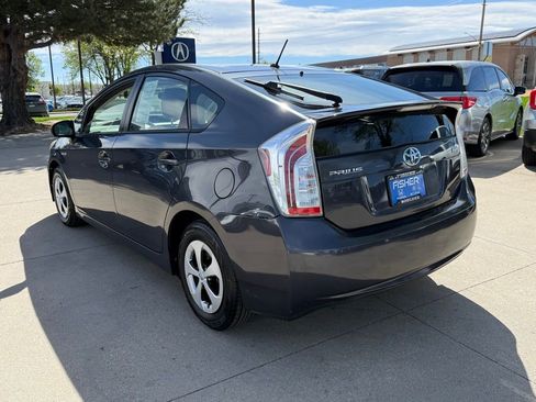 Used 2013 Toyota Prius Two FWD image 6