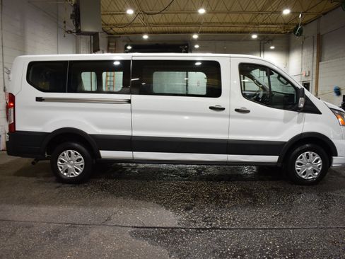Used 2021 Ford Transit 350 XLT RWD image 8