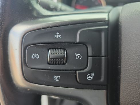 Used 2019 Chevrolet Silverado 1500 LT Trail Boss AWD/4WD image 17