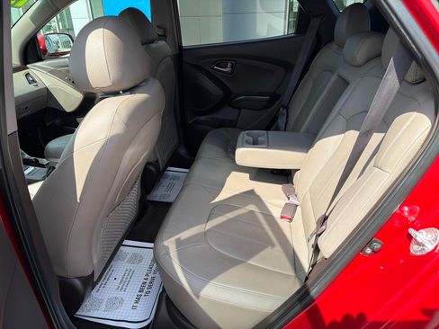 Used 2015 Hyundai Tucson Limited AWD/4WD image 9