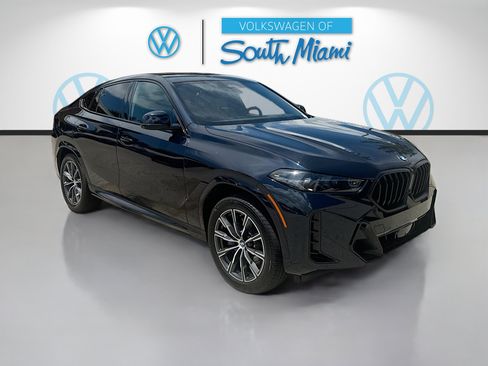 Used 2026 BMW X6 xDrive40i AWD/4WD image 1