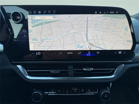 New 2026 Chevrolet Equinox EV LT w/ Midnight Package image 16