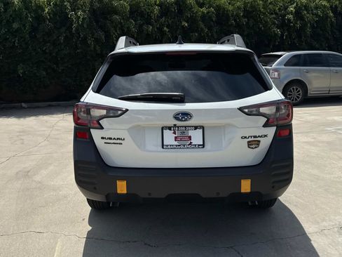 Used 2025 Subaru Outback Wilderness image 5