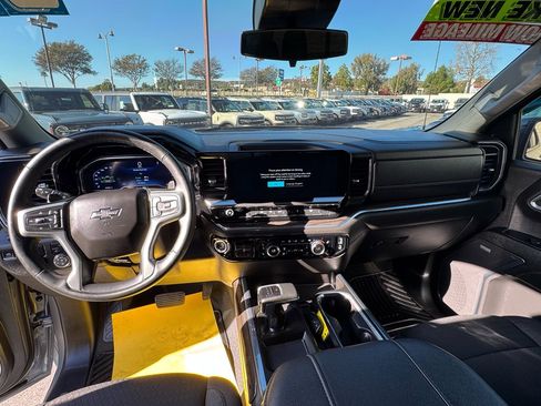 Used 2024 Chevrolet Silverado 1500 RST w/ Convenience Package II image 17