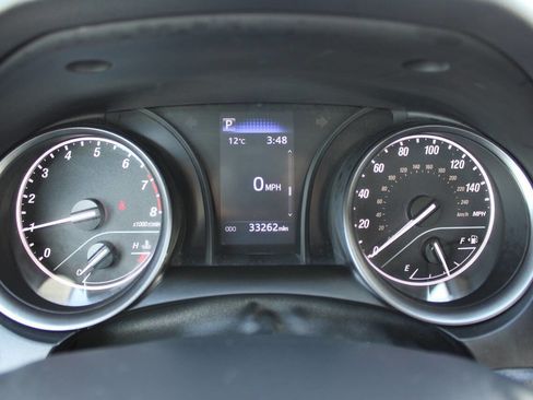 Used 2024 Toyota Camry SE FWD image 12