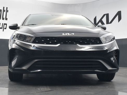 Certified 2022 Kia Forte LXS FWD image 24
