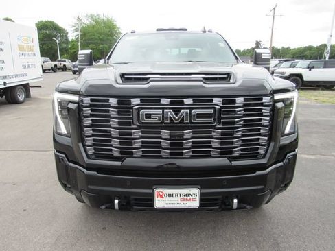 Certified 2026 GMC Sierra 2500 Denali Ultimate w/ Max Trailering Package AWD/4WD image 5