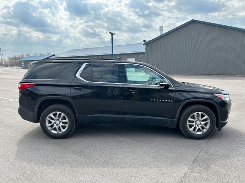 Used 2019 Chevrolet Traverse LT w/ LPO, Floor Liner Package image 15