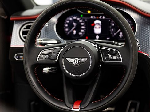 Used 2024 Bentley Continental GT Speed image 40