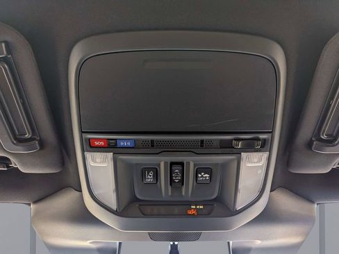 Used 2025 Subaru Forester Wilderness w/ Wilderness Package AWD/4WD image 28