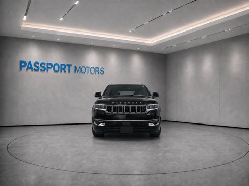 Used 2023 Jeep Wagoneer 2WD w/ Convenience Group I image 2