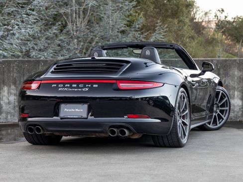 Certified 2014 Porsche 911 Carrera 4S image 11