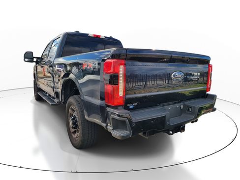 Used 2024 Ford F250 XLT w/ XLT Premium Package image 6