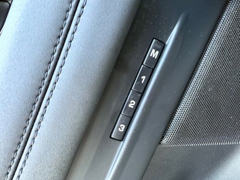 Used 2021 Land Rover Range Rover Evoque R-Dynamic S image 34