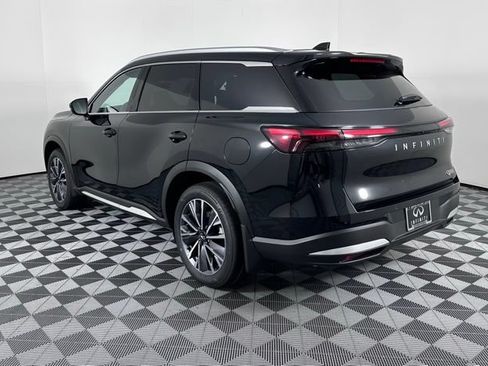 Certified 2026 INFINITI QX60 Luxe w/ Cargo Package FWD image 5