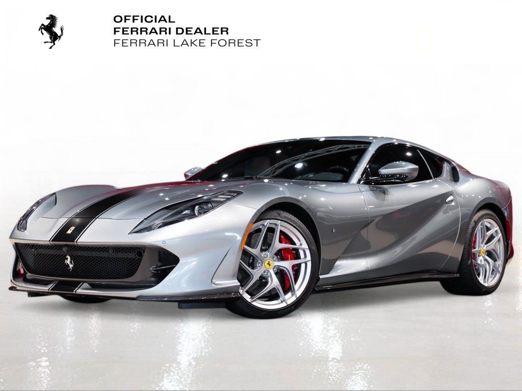 Used 2020 Ferrari 812 Superfast RWD image 1