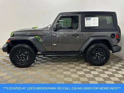 Used 2022 Jeep Wrangler Sport AWD/4WD image 6