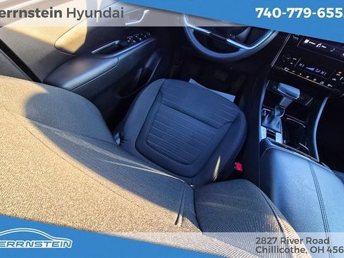 Used 2024 Hyundai Santa Cruz SEL image 13