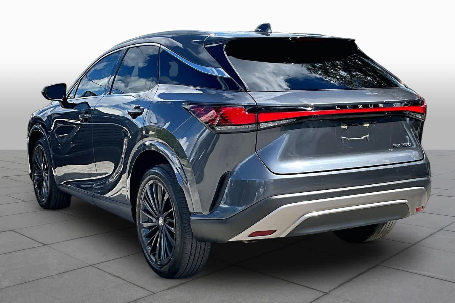 Used 2025 Lexus RX 350 Premium w/ Convenience Package FWD image 12