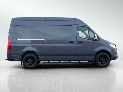 Used 2023 Mercedes-Benz Sprinter 2500 image 6