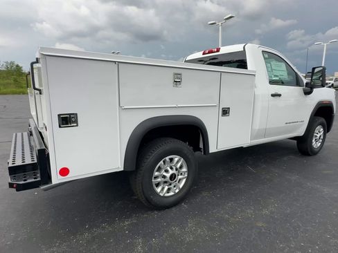 New 2025 GMC Sierra 2500 Pro w/ Convenience Package image 8