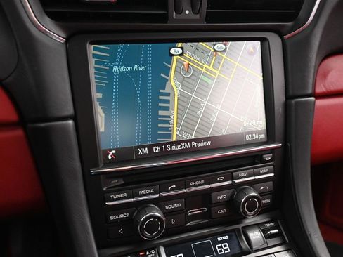 Certified 2015 Porsche 911 Turbo S image 21