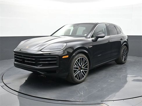 New 2026 Porsche Cayenne E-Hybrid image 1