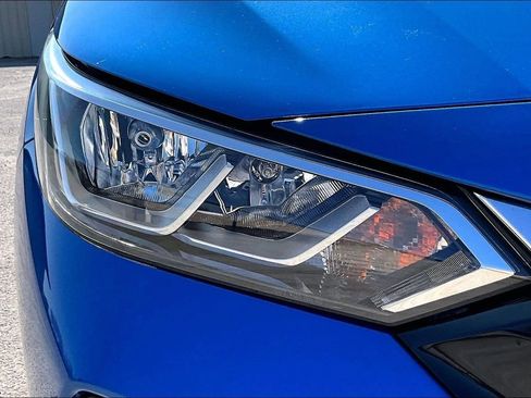 Used 2021 Nissan Sentra SV image 30