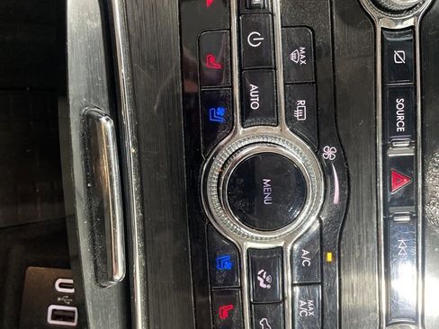 Used 2023 Lincoln Nautilus Reserve w/ Monochromatic Package image 27